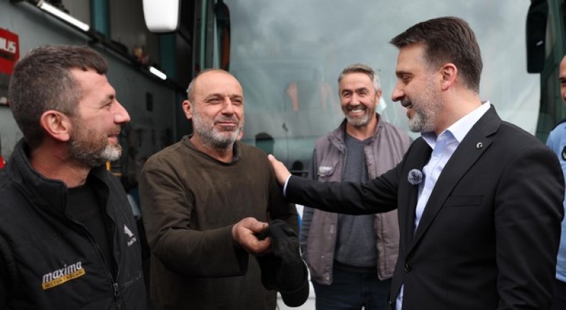 1 Mayıs'ta görev başındaki emekçilere ziyaret