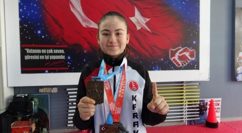 14 yaşında Türkiye şampiyonluğuna uzandı