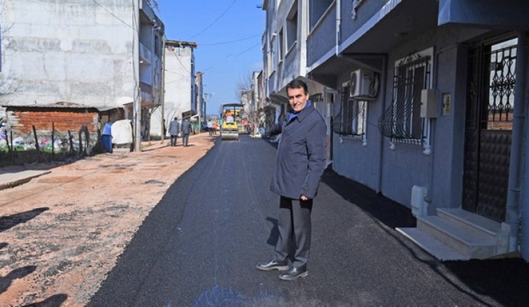 15 sokağın yolları yenilendi
