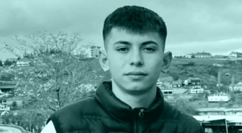 16 yaşındaki sürücü hayatını kaybetti