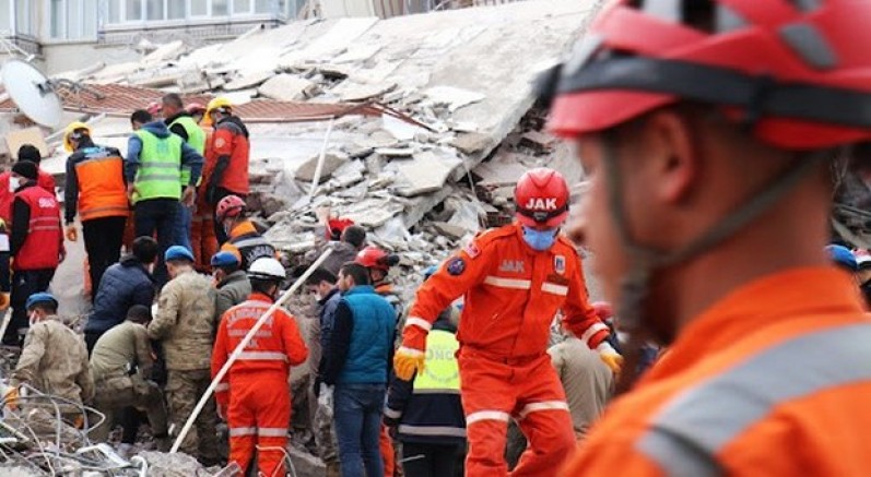 3 kişinin öldüğü deprem davasında karar