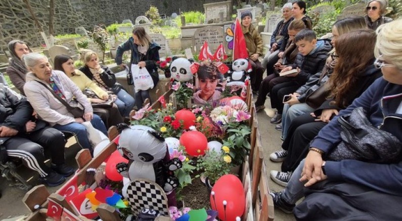 Ahmet Minguzzi mezarı başında anıldı