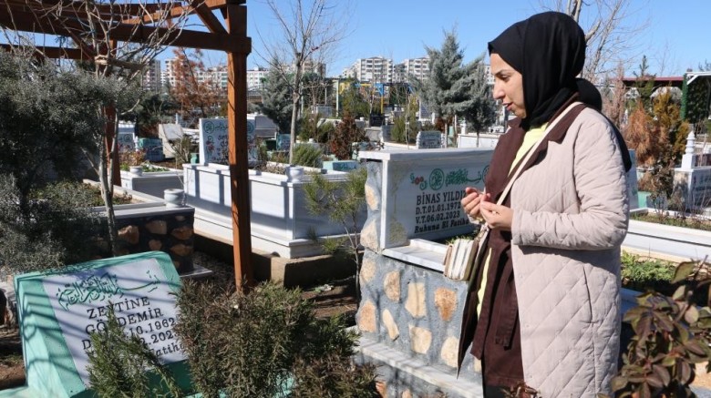 Annesini kaybetti, 60 saat sonra kurtarıldı