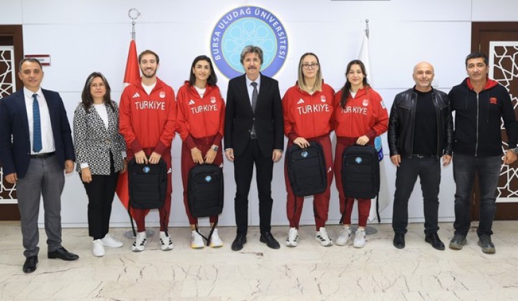 Başarılı sporculara özel tebrik