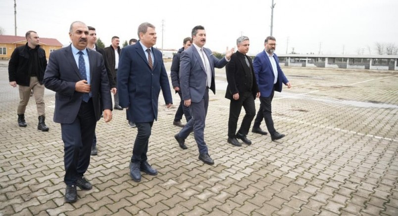 Başkan devreye girdi, canlı hayvan pazarı açıldı