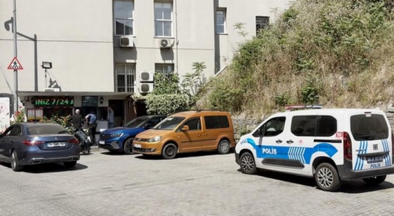 Beyoğlu'nda otoparkta silahlı saldırı: 1 yaralı