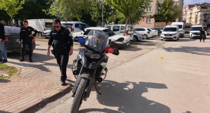 Bir kişiyi yaralamıştı, çatıda yakalandı