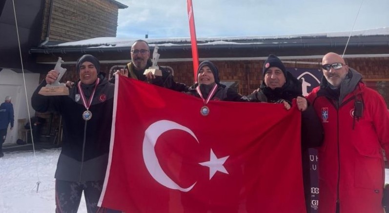 Birgül kardeşler yine gururlandırdı