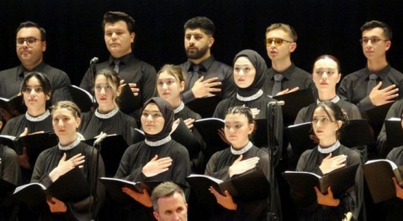  'Birliğimiz dirliğimiz türkülerimiz' konseri beğeni topladı