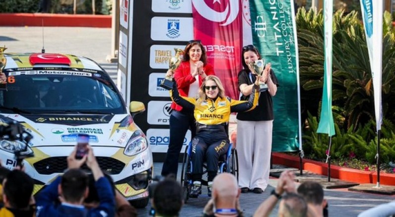 Bodrum Rallisi’nde Kübra Denizci Keskin rüzgarı