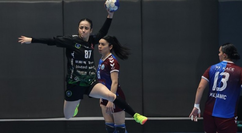 Bursa Büyükşehir Belediyespor zirveyi sevdi