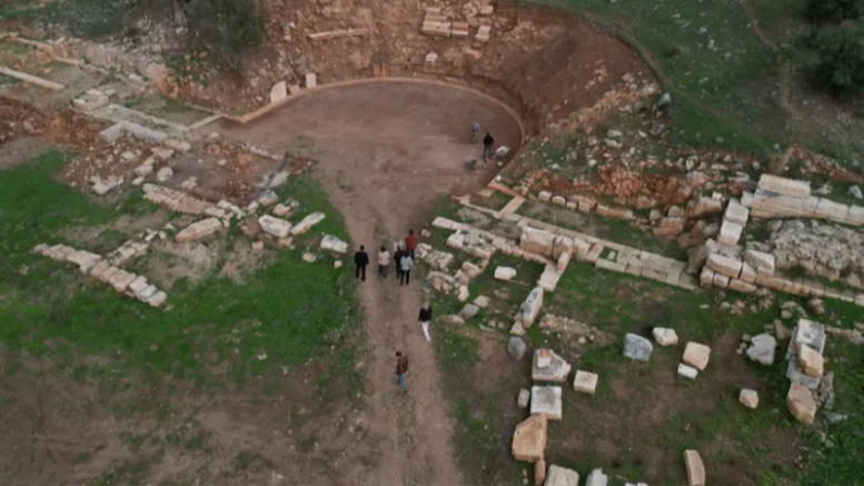 Bursa'daki Gölyazı Antik Tiyatrosu yeniden ayağa kalkıyor