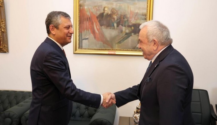 CHP Genel Başkanı Özel’den temel atma sözü