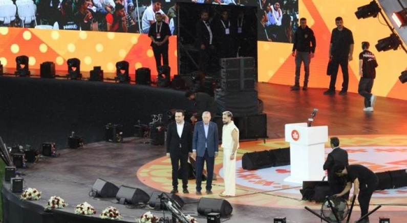 Cumhurbaşkanı Erdoğan, Sefo'nun konserini izledi