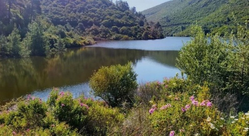 Doğaseverler Bahçecik Boğazı'na dikkat çekti