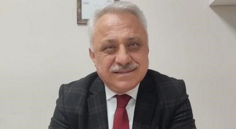 Eczacı Ayhan Özbek hayatını kaybetti