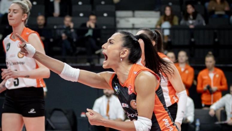 Eczacıbaşı Dynavit-THY: 3-0