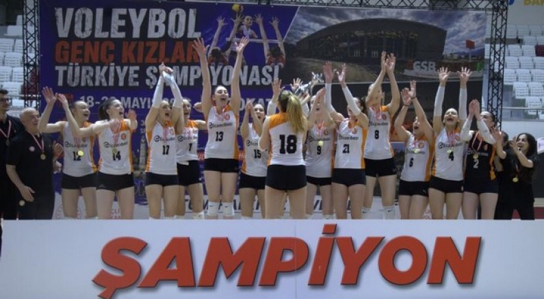 Eczacıbaşı Gençleri, Türkiye şampiyonu