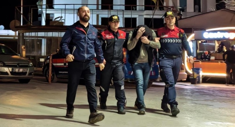 Evde üretim düzeneği kurmuş