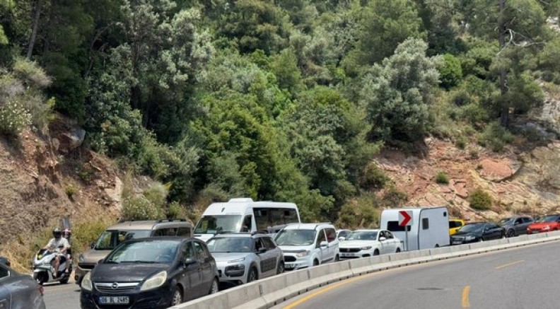 Fethiye'de bayram yoğunluğu sürüyor