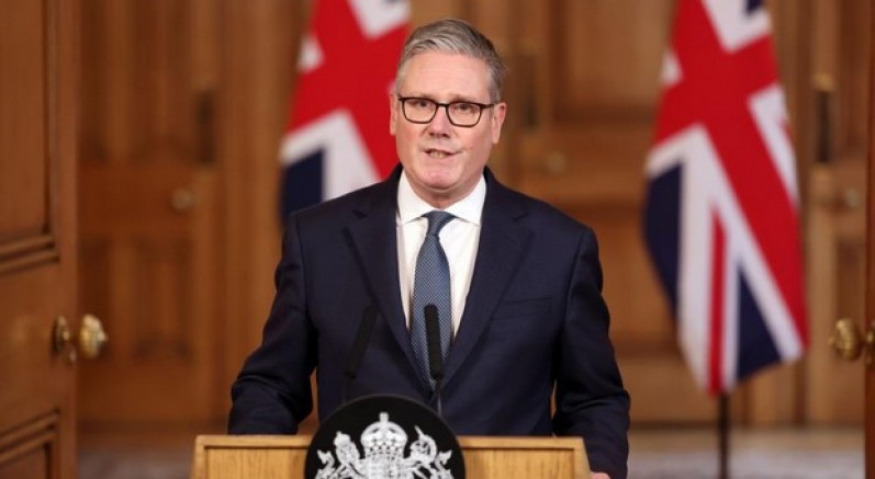 İngiltere, ABD ve İsrail'in saldırılarına katılmayacak