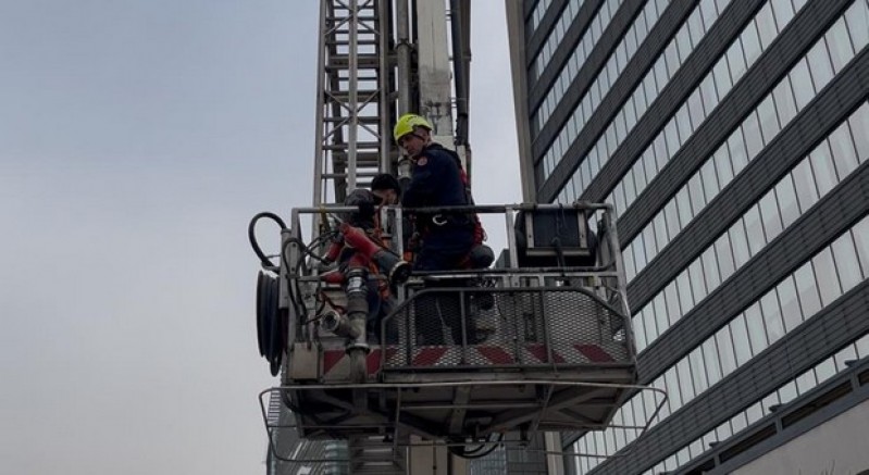 İtfaiyenin müdahalesiyle kurtarıldılar