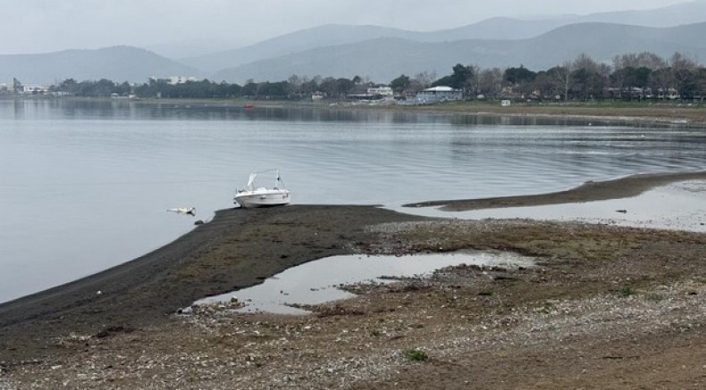 İznik Gölü'nde kuraklık alarmı