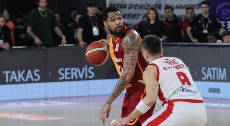Karşıyaka-Galatasaray: 72-82