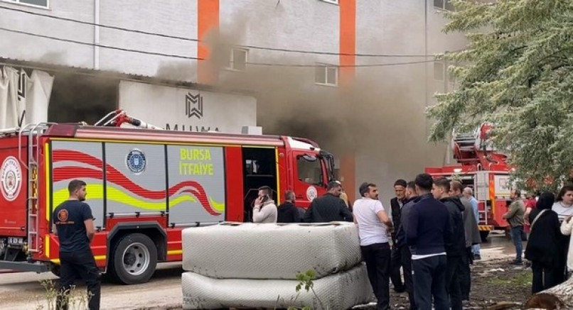 Koltuk fabrikasında yangın