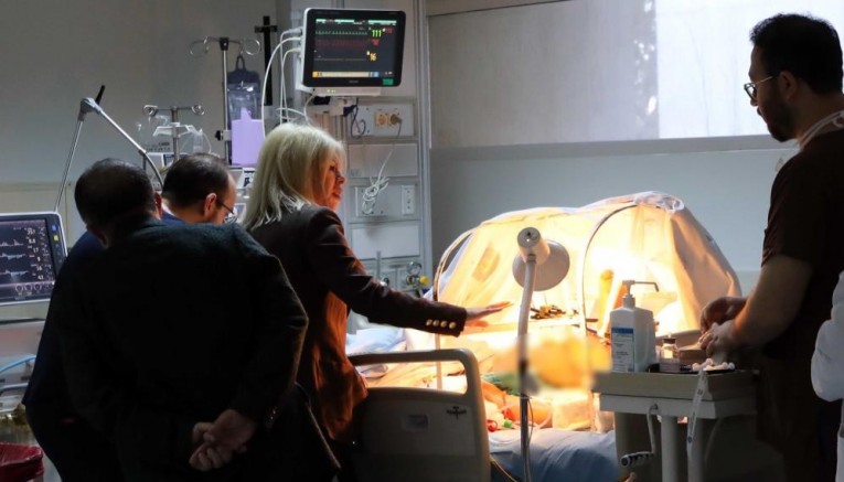 Kolu ve bacağı kopan hastalar 10 saatte aynı anda ameliyat edildi