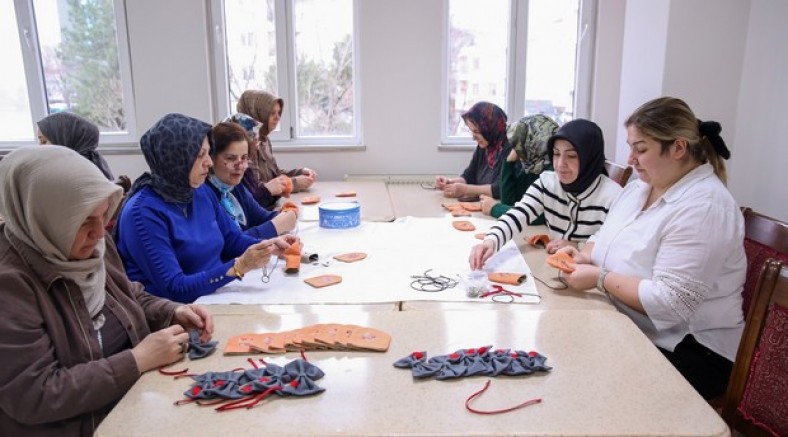 LÖSEV’e anlamlı bağış