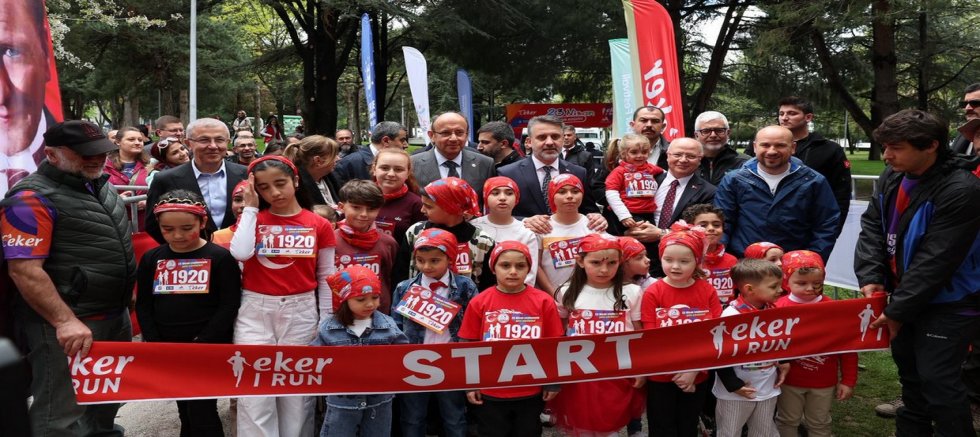 23 Nisan Bursa’da coşkuyla kutlandı