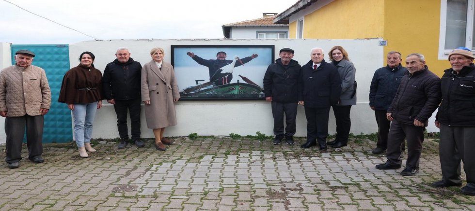 Başkan Bozbey’den Yaren Leylek ve Adem Amca'ya ziyaret