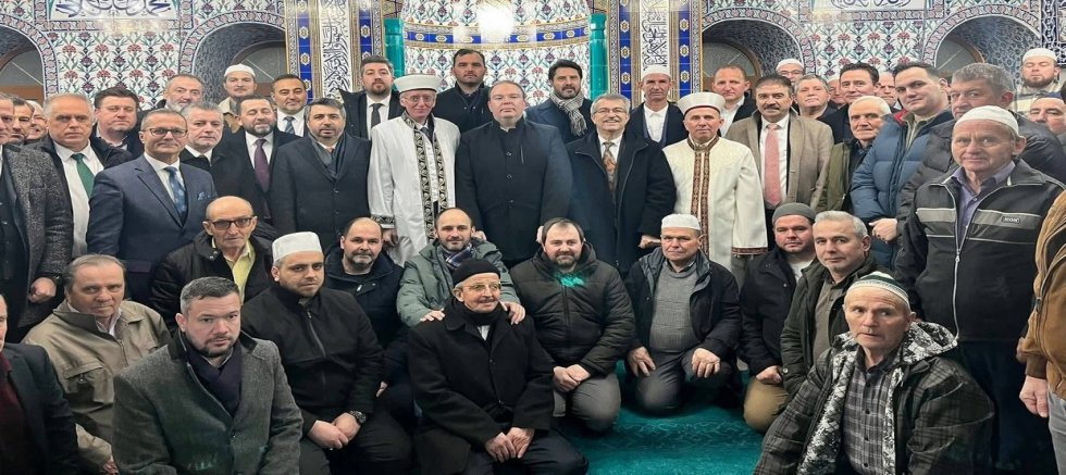 Başkan Oktay Yılmaz, soydaşlarla bir araya geldi