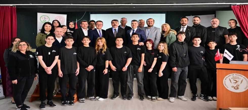 Başkan Yılmaz'dan gençlere tavsiyeler