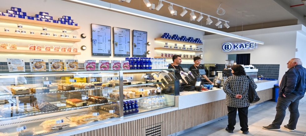 Burfaş B Kafe’lere yoğun ilgi