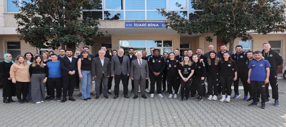 Büyükşehir ailesi bayramlaştı