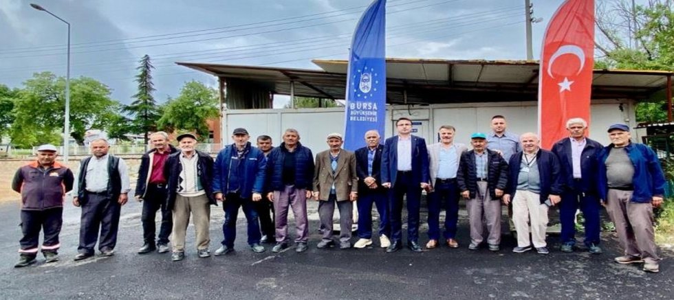Büyükşehir Belediyesi'nden üreticiye kaba yem desteği