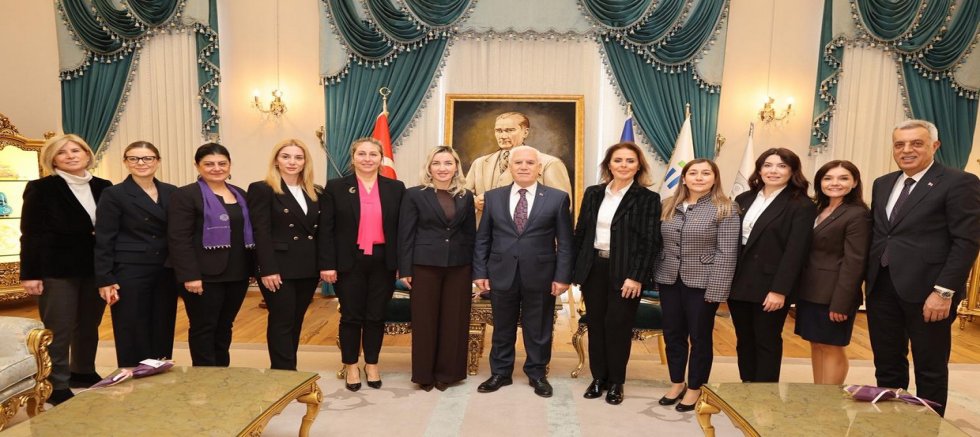 Büyükşehir'den 'Sanayide Kadın Eli Projesi'ne destek