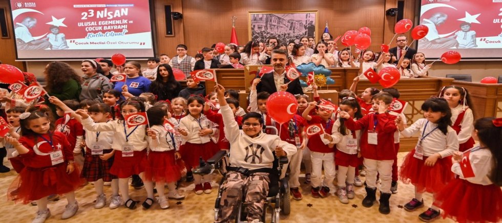 Büyükşehir Meclisi’nde söz çocukların oldu