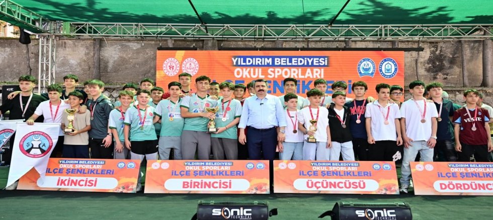 Gençler bilim ve teknoloji festivalinde buluştu