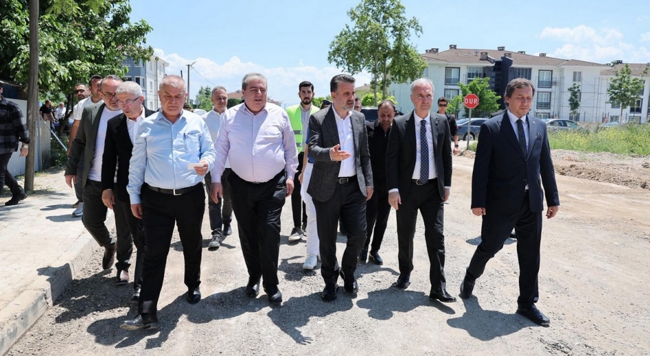 İnegöl’de sorunlara kalıcı çözüm üreteceğiz