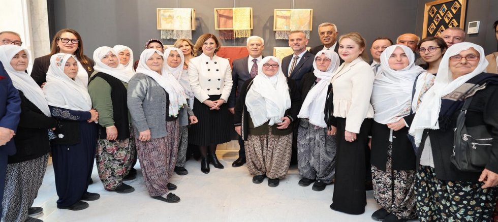 İpek sanatının zarafeti Bursa'da sergilendi