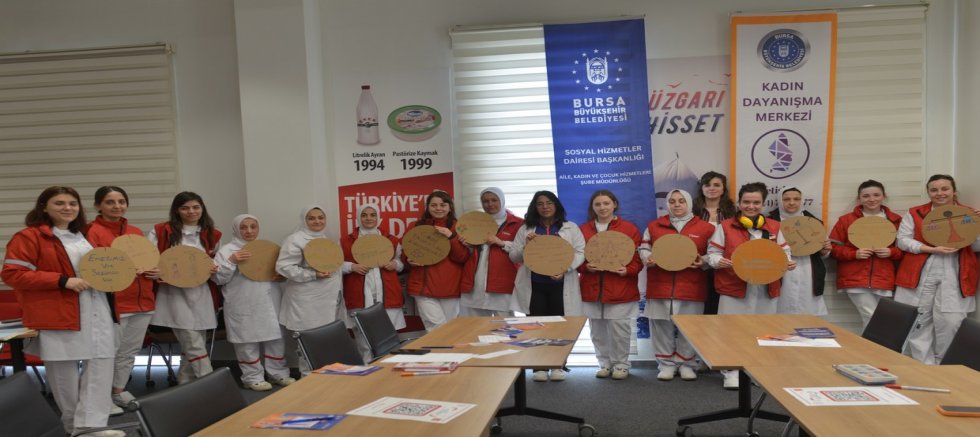 Kadın çalışanların haklarına dikkat çekildi