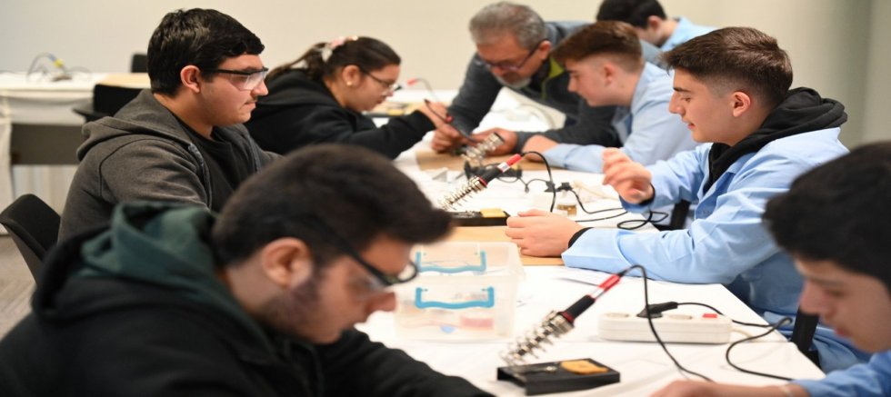 Öğrenciler bilimle buluştu