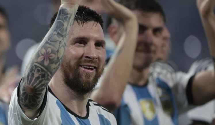 Messi, 100 gol barajını geçen 3. futbolcu