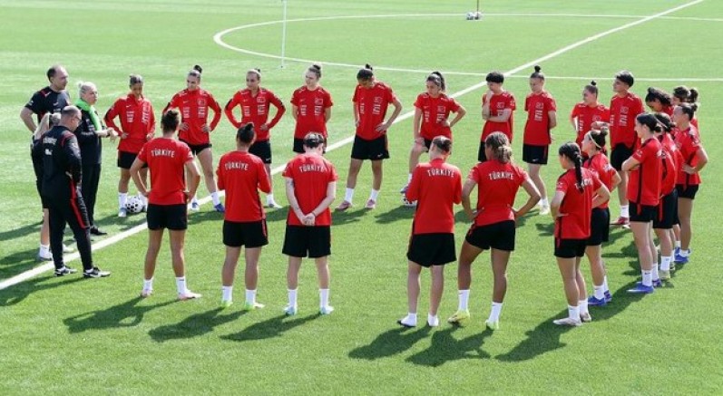 Milliler, Malta yolculuğu öncesi taktik çalıştı