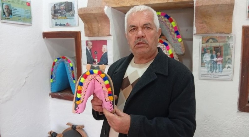 Ne semer yapacak eşek kaldı ne de usta