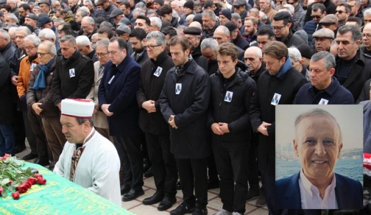 Özel, Manisa'da cenaze namazına katıldı