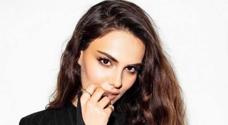 Özgü Kaya'dan veda